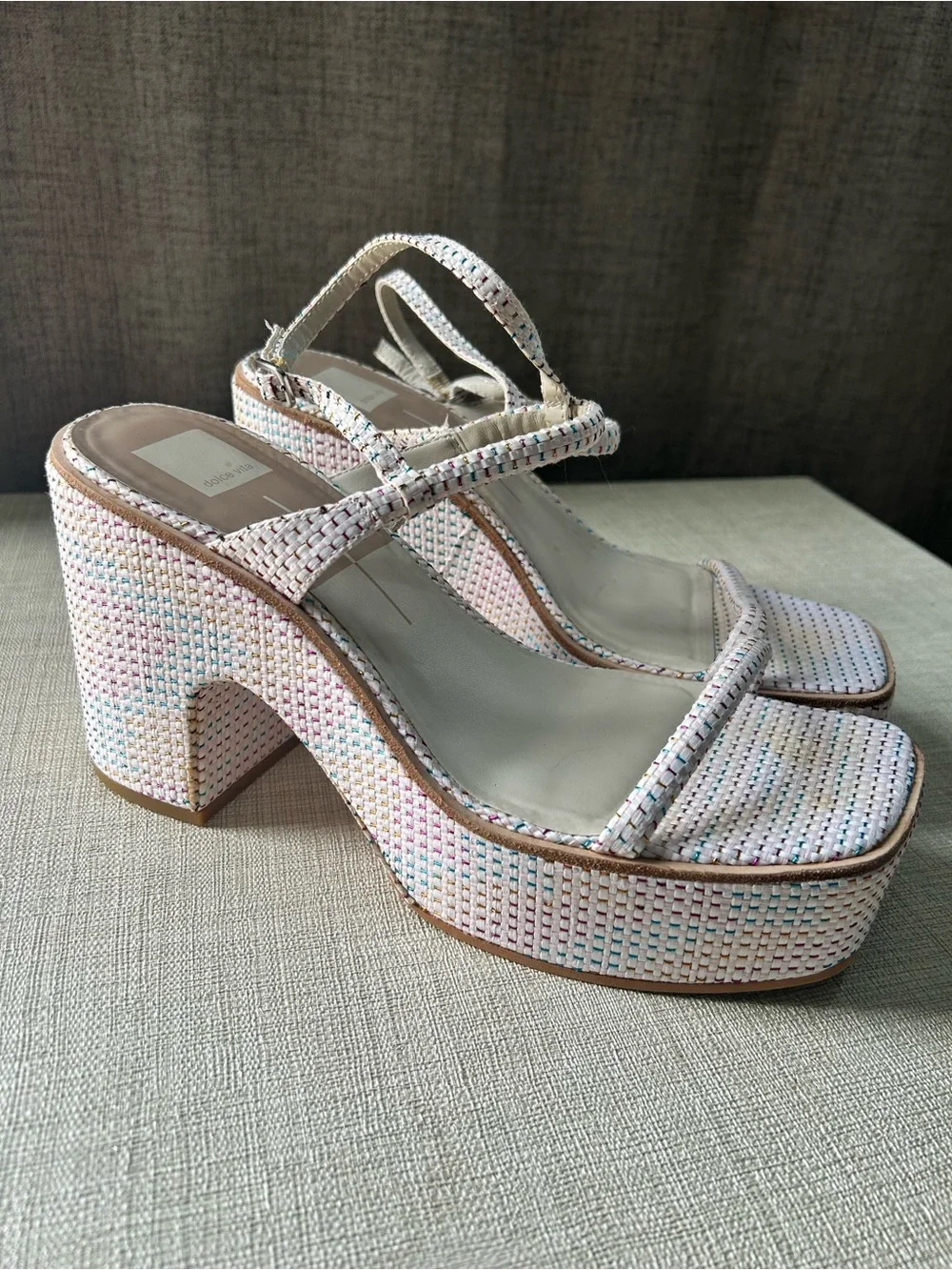 Dolce Vita woven platform